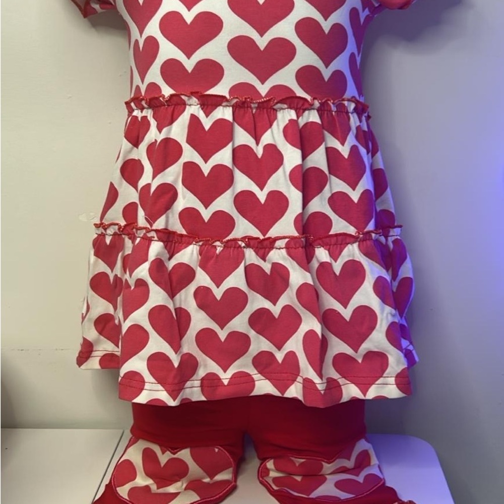 Red Heart Patterned Leggings - Picture 2 of 2